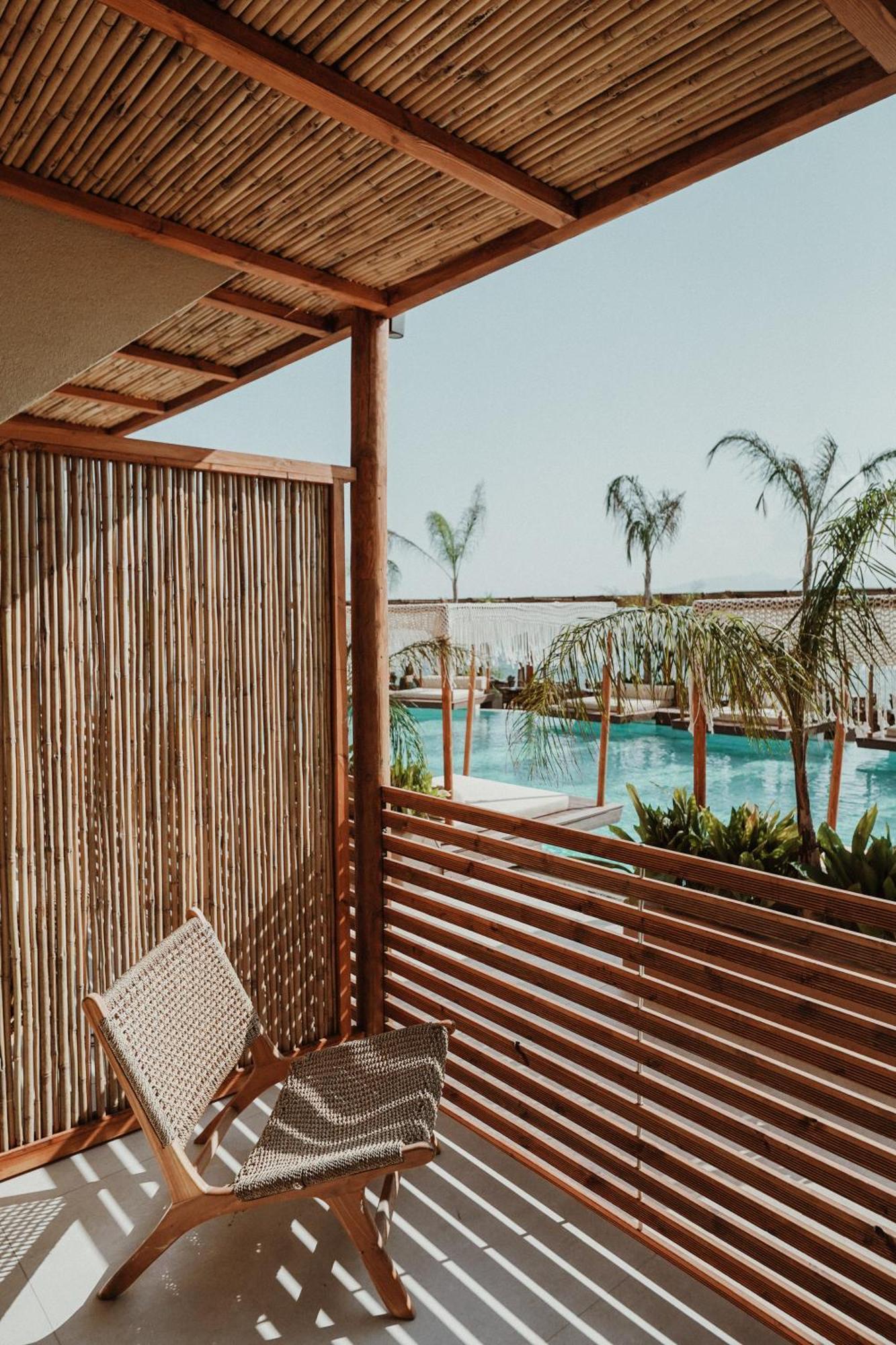 Lost Seaside Hotel ซารานเดอ ภายนอก รูปภาพ