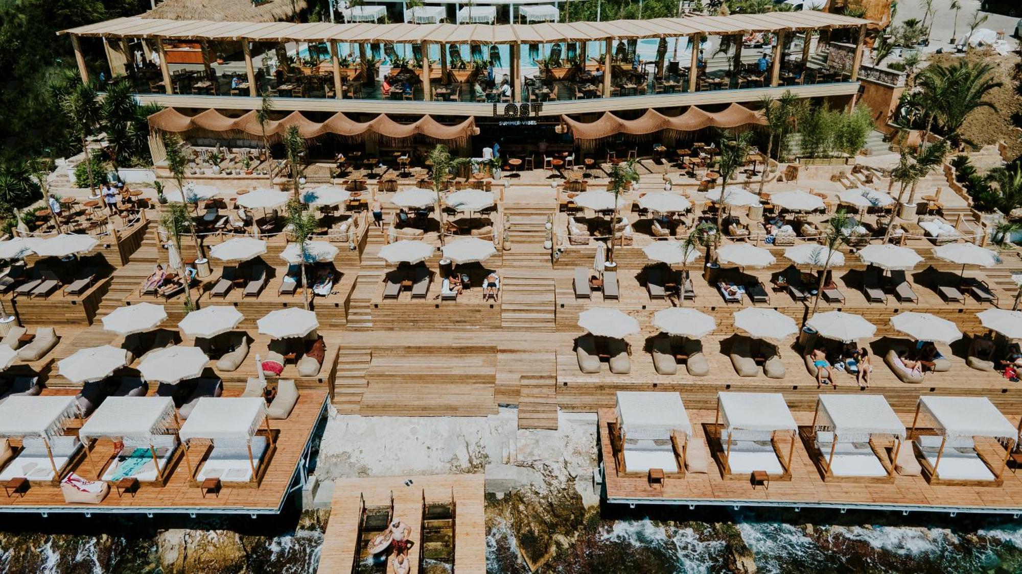 Lost Seaside Hotel ซารานเดอ ภายนอก รูปภาพ